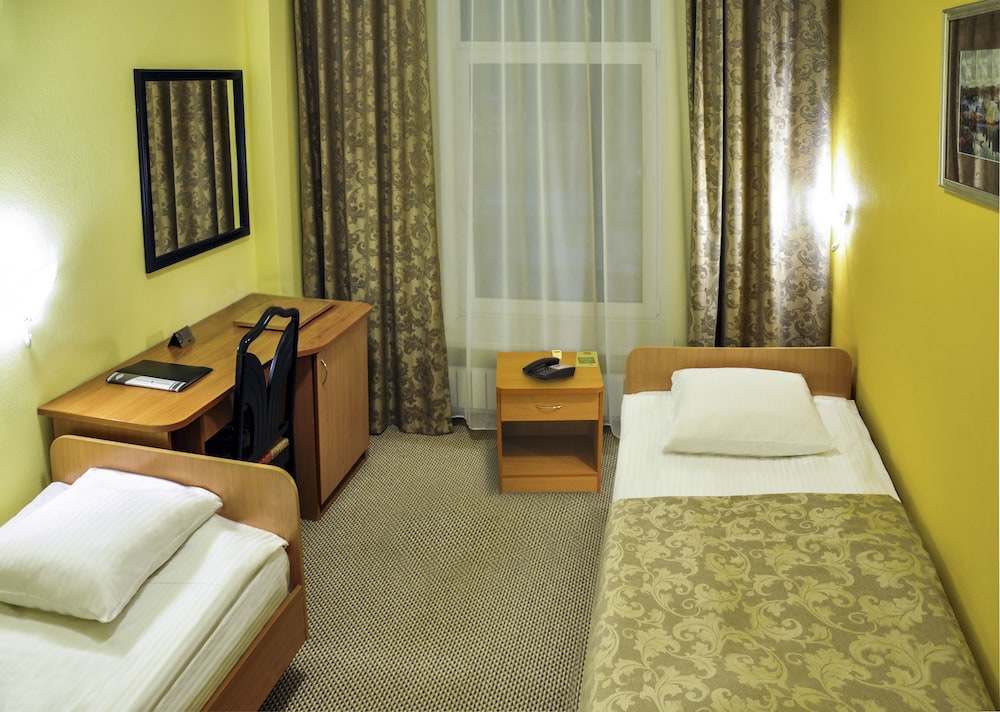 Standard Room photo 1