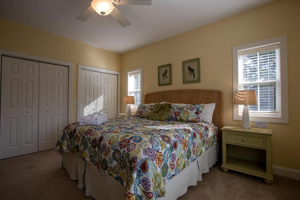 House, Multiple Beds, Kitchen, Garden View photo 3