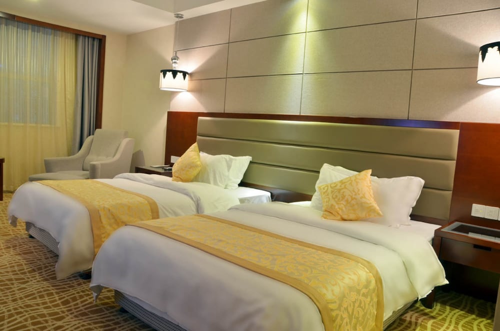 Deluxe Twin Room (Main Building) photo 1