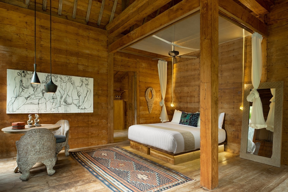 Exclusive Room thumbnail 5
