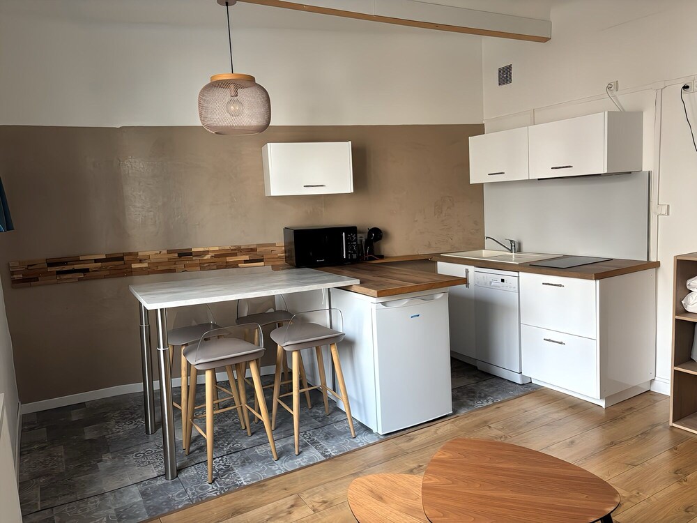 Family Apartment photo 3