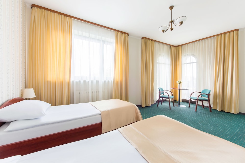Economy Twin Room