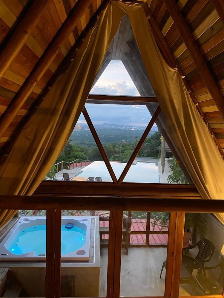 Romantic Chalet, Balcony, City View photo 2