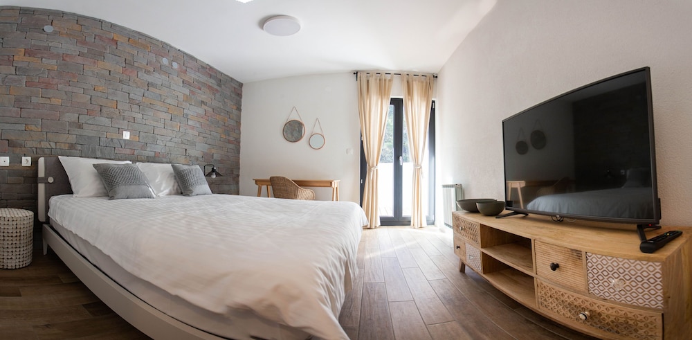 Superior Double Room, Balcony