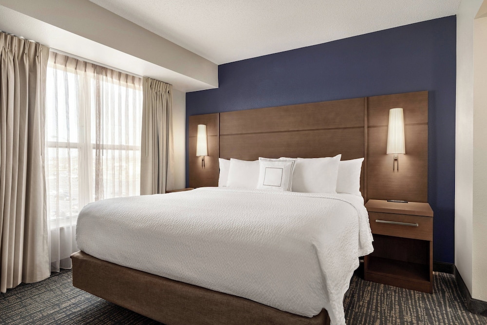Suite, 1 Bedroom photo 1