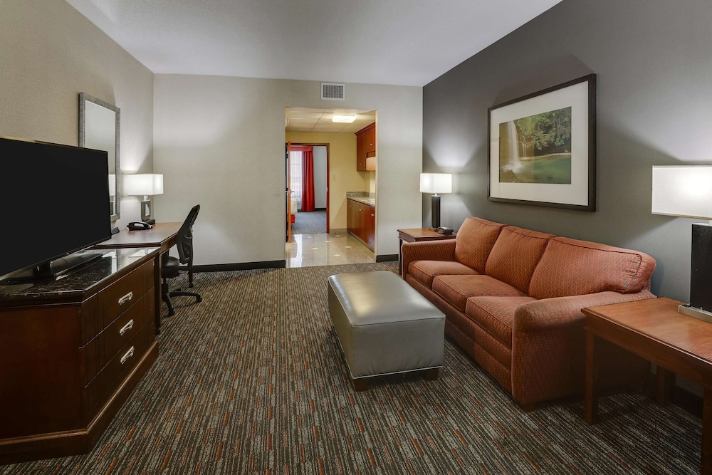 Suite, Multiple Beds, Refrigerator & Microwave (Upper Floor, 2 Rooms, Sofabed) - Photo 5