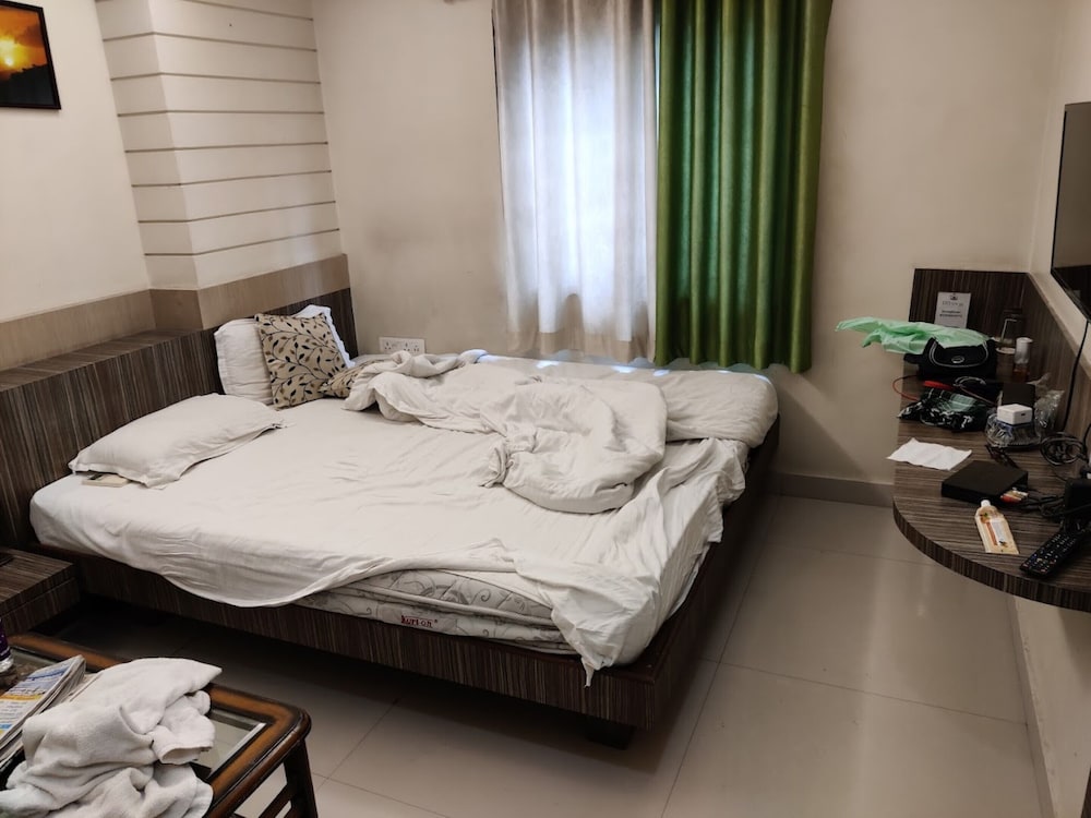 Royal Room - Photo 5