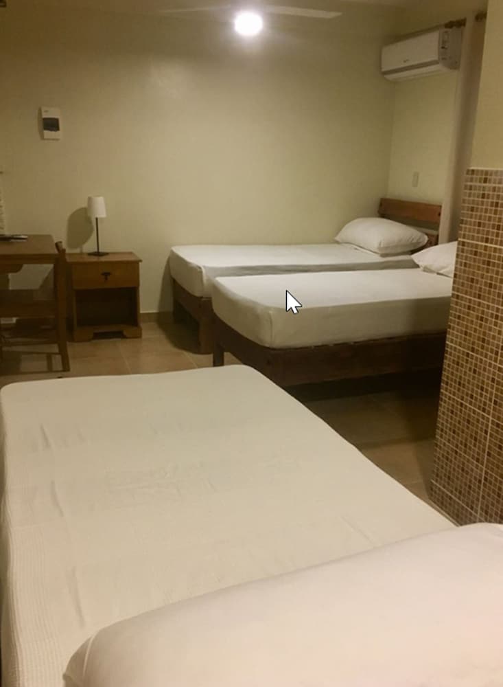 Triple Room, 3 Twin Beds, Non Smoking