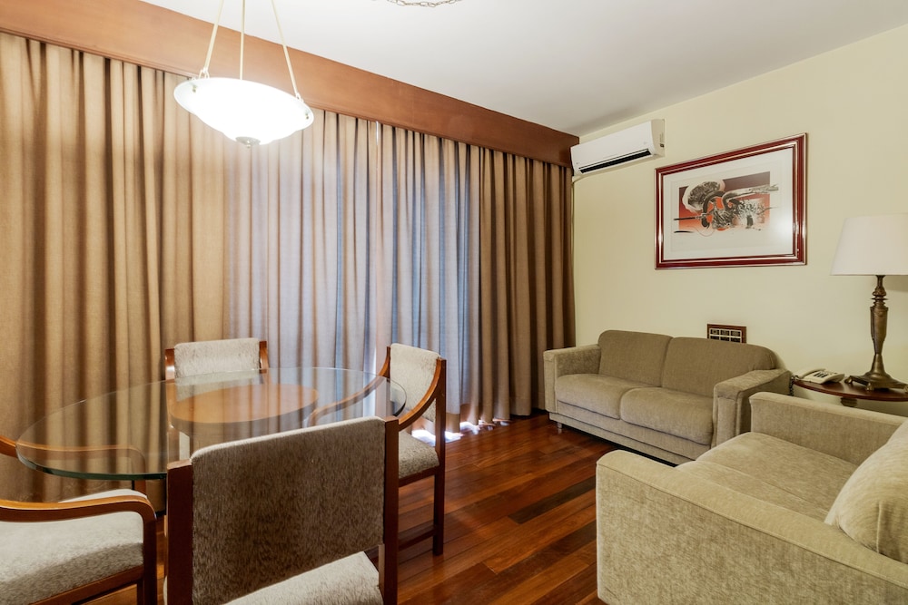 Superior Suite, 1 Double Bed, Hot Tub photo 2