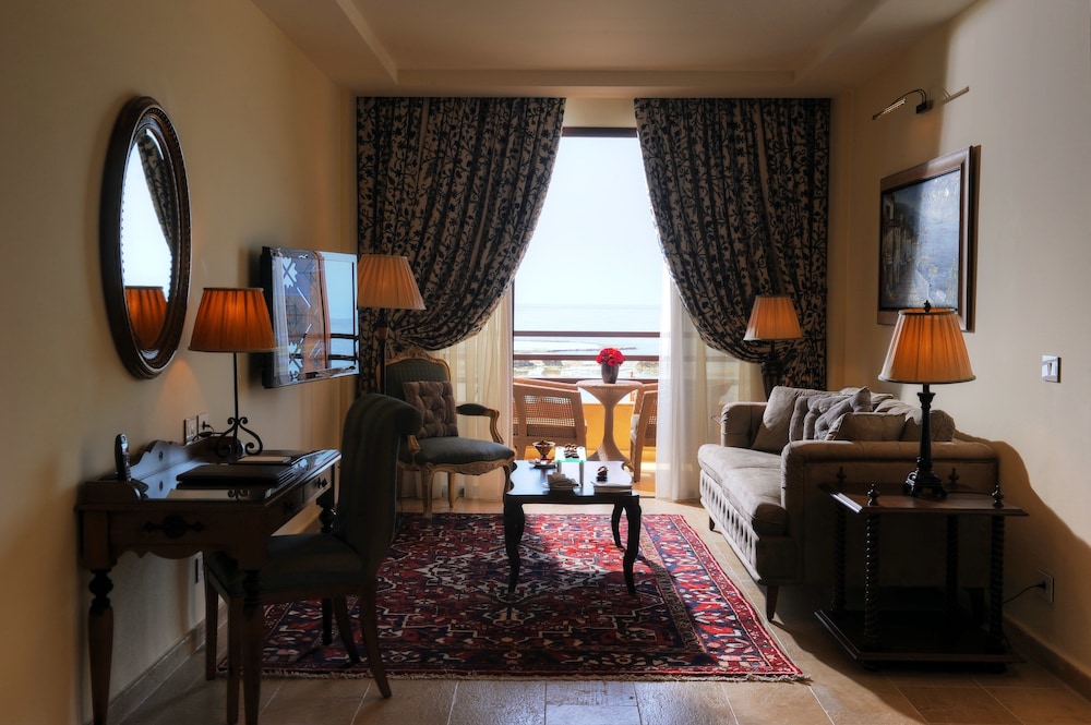 Junior Suite, Sea View photo 3