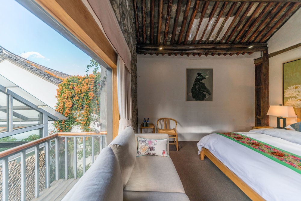 Junior Double Room, Courtyard View photo 3