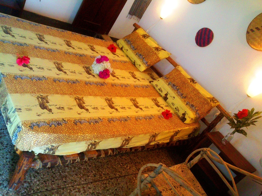 Economy Double Room, Garden View