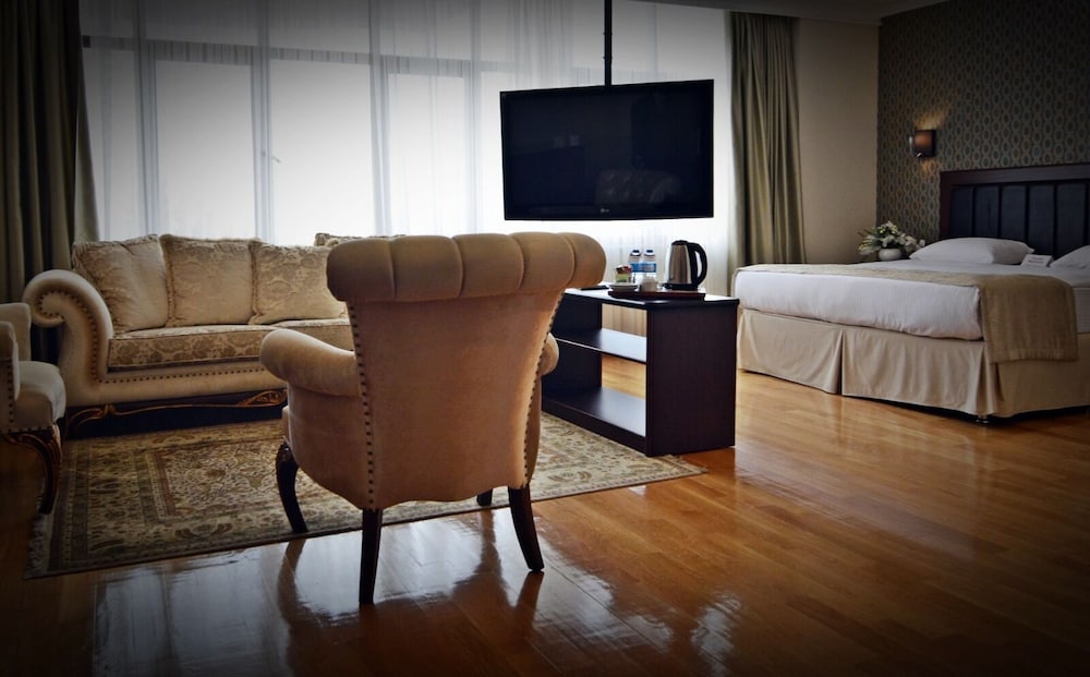 Deluxe Double or Twin Room - Photo 20