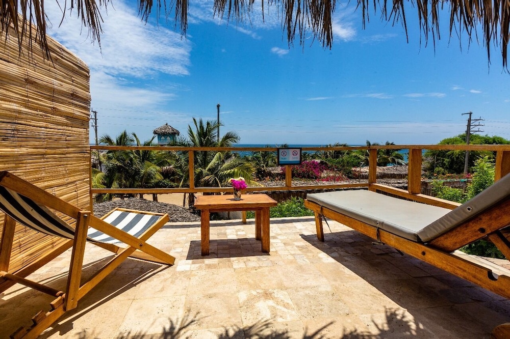 Standard Quadruple Room, Partial Ocean View - Photo 4