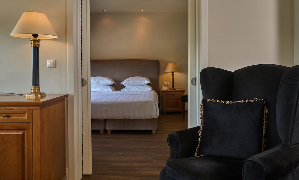 Family Suite, Balcony - Photo 4