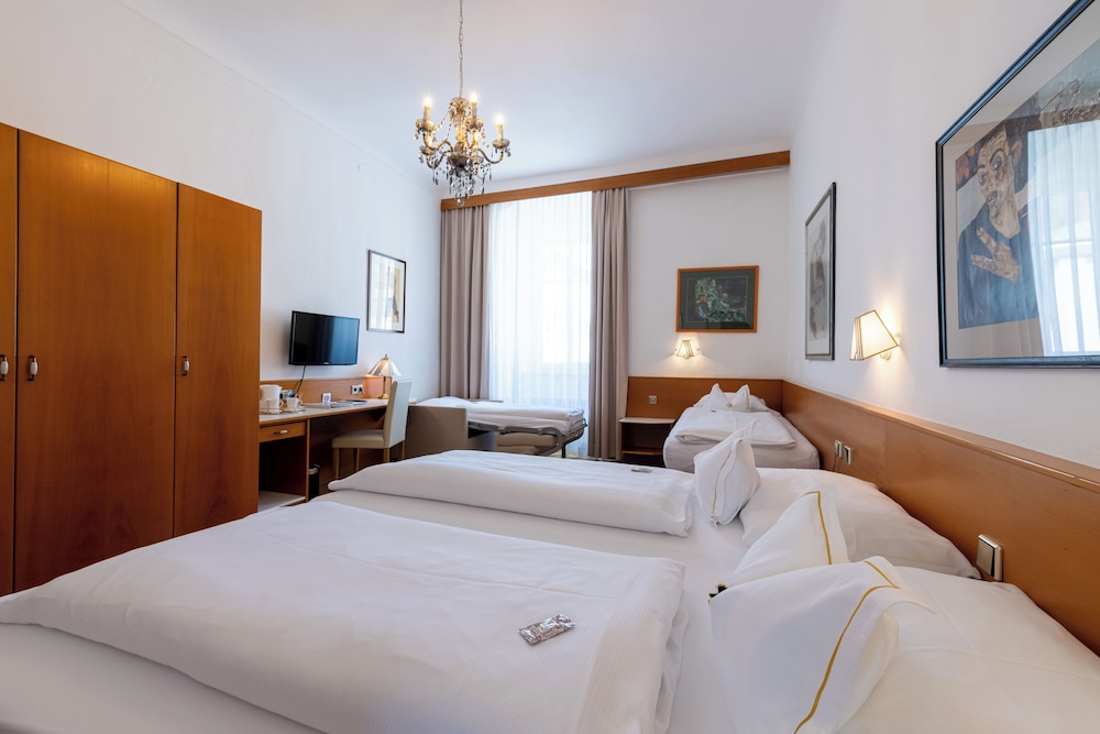 Quadruple Room photo 2