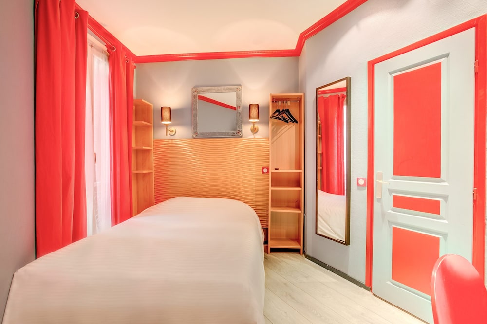 Double or Twin Room photo 2