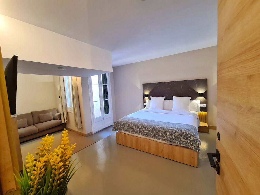 Family Quadruple Room