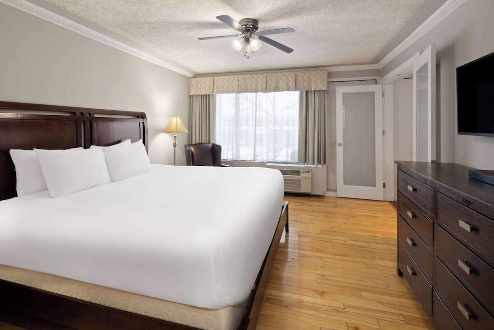 Family Suite, Multiple Beds, Non Smoking - Photo 1