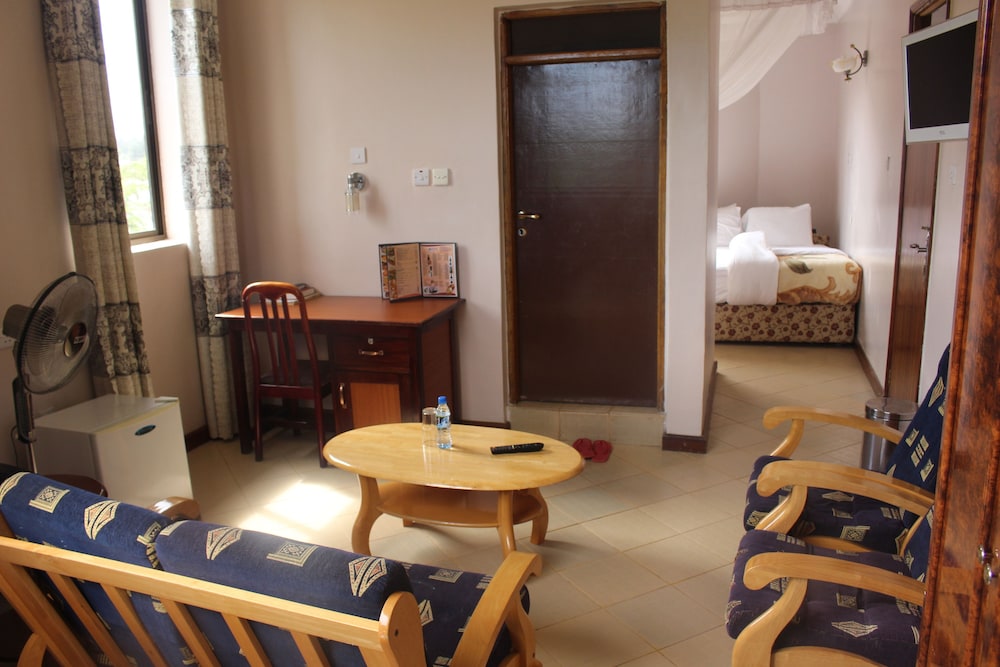 Economy Suite