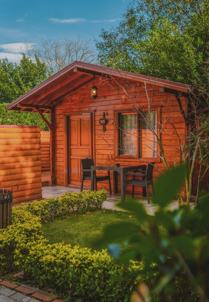 Standard Bungalow, 1 Queen Bed, Private Pool, Garden View