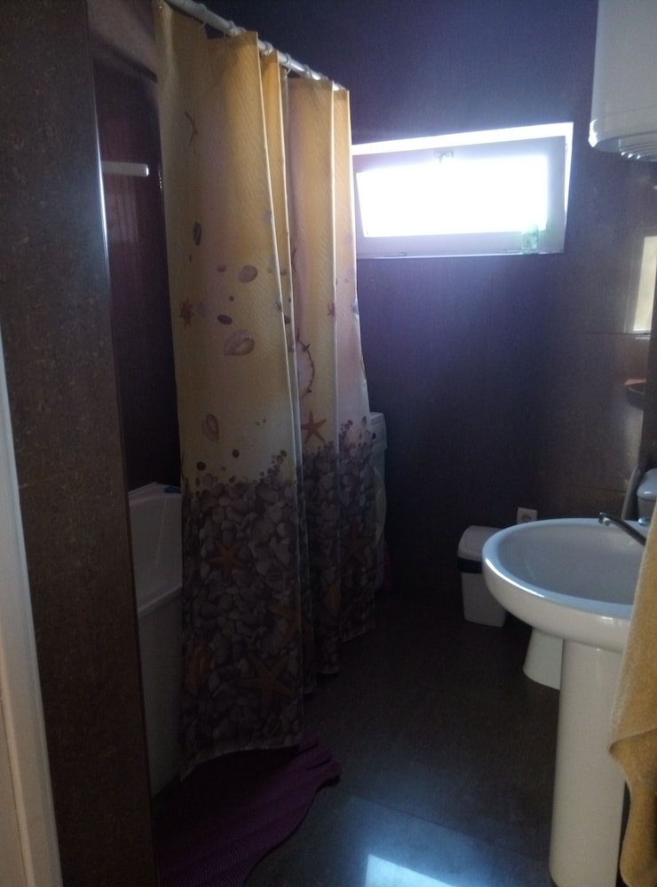 Comfort Triple Room, 1 Double Bed With Sofa Bed photo 3