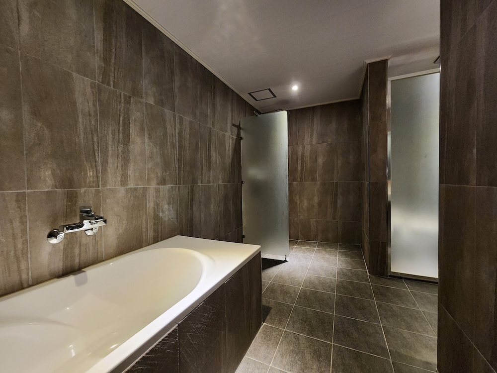 Deluxe Double Room - Photo 5