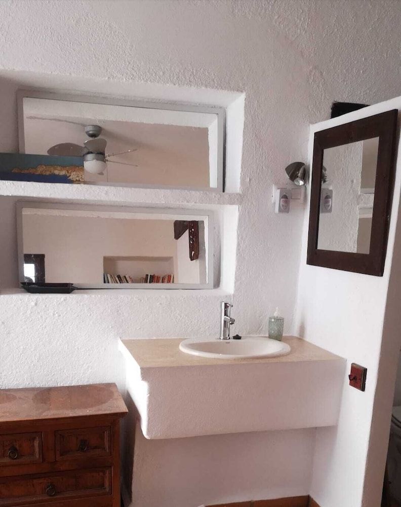 Standard Double Room Single Use photo 2