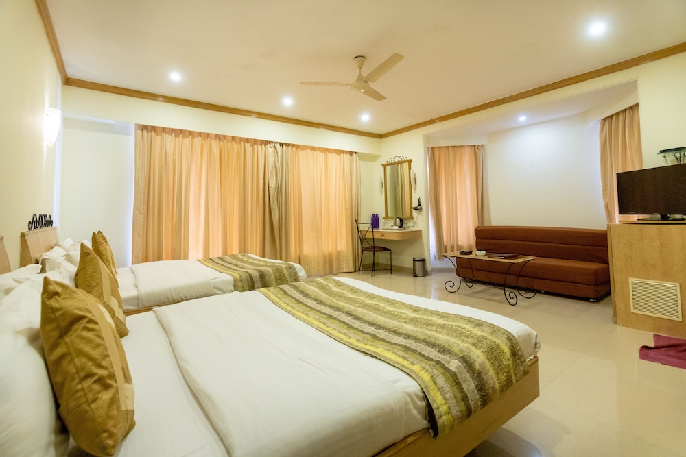 Super Deluxe Room - Photo 6