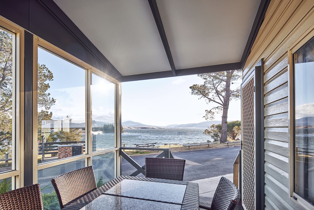 Lake View Villa photo 1