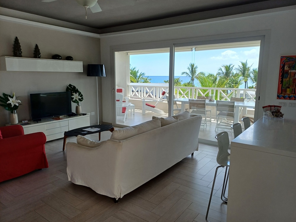 3 Bedroom Penthouse, Ocean View