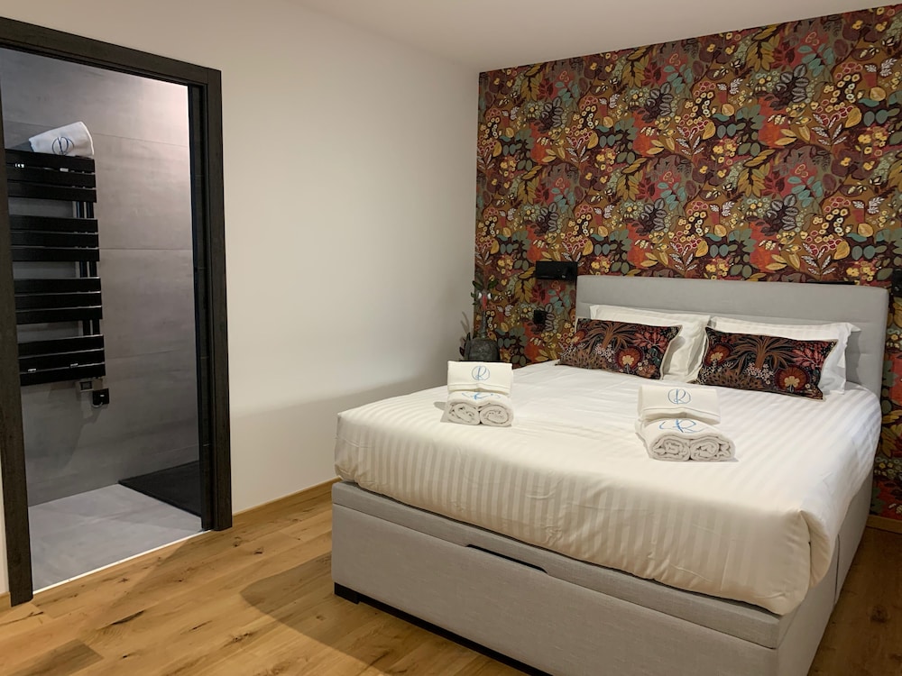 Premium Apartment photo 1
