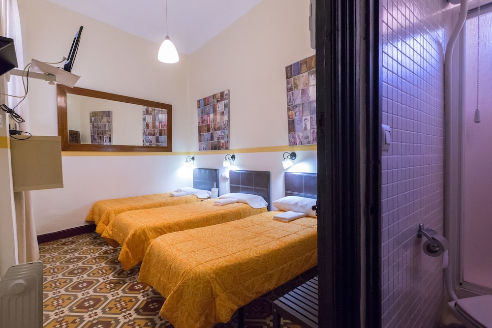 Triple Room, Private Bathroom (Welcome Drink)