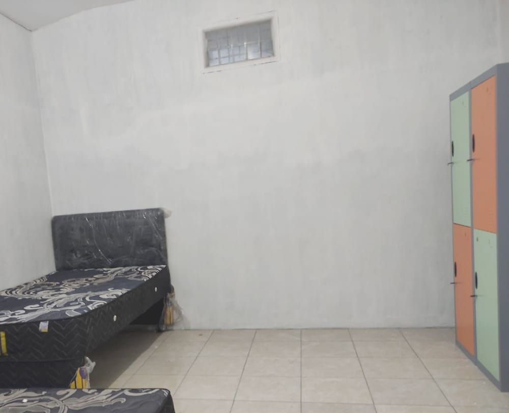 Economy Double Room photo 3