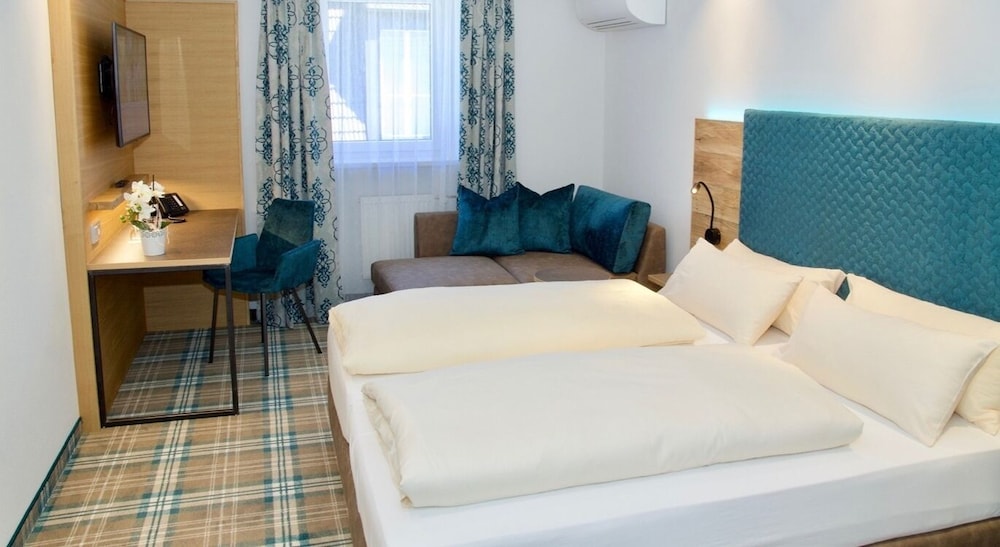 Comfort Room - Photo 1