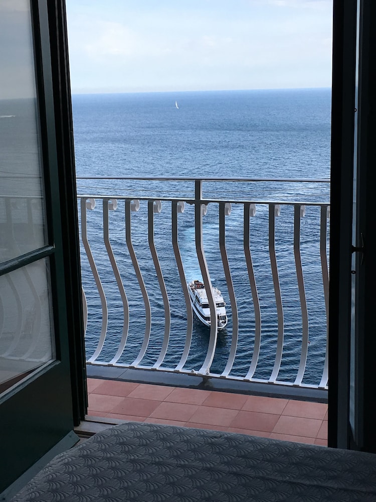 Διαμερίσματα Amalfi Design Sea View προσβάσιμα με 250 σκαλιά, Φωτογραφία 19