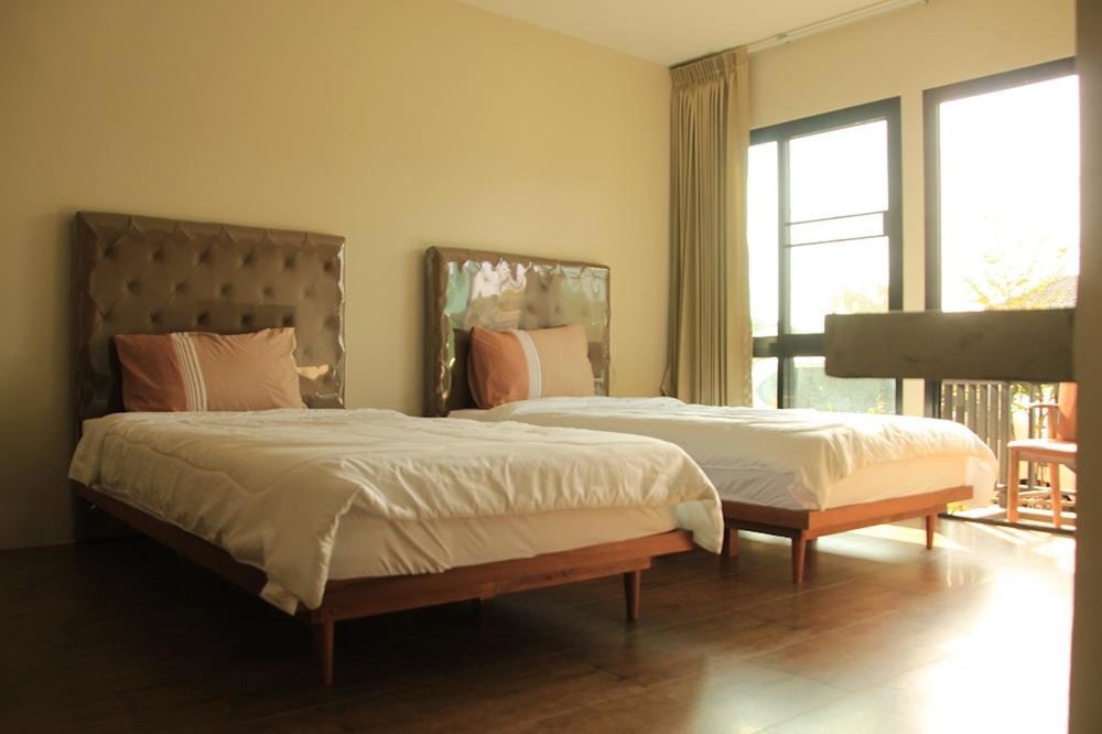 Standard Twin Room photo 2