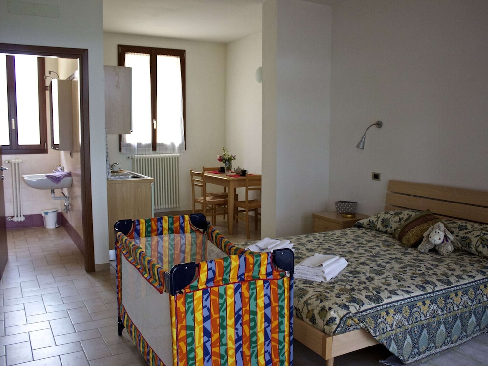 Apartment photo 3