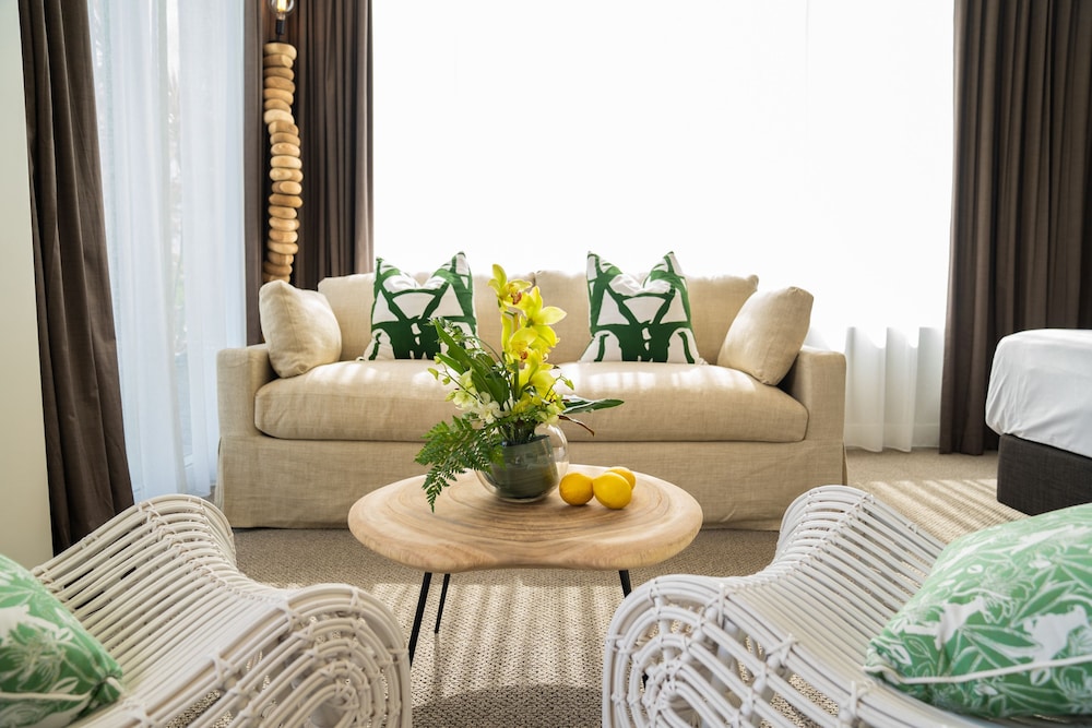 Executive Luxury Suite