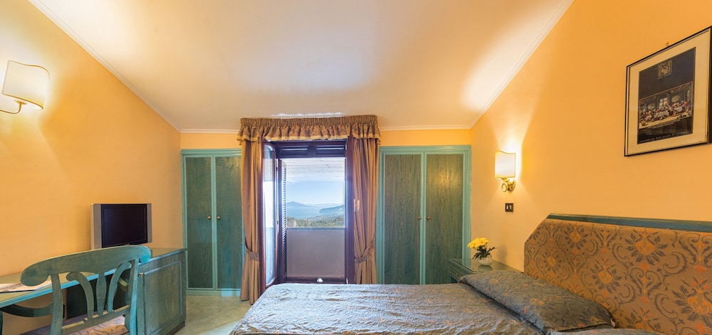Superior Double Room, Sea View photo 3