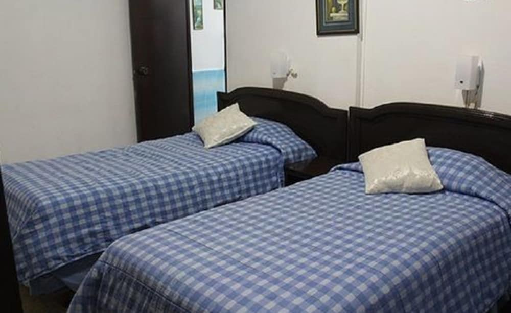 Quadruple Room, Multiple Beds photo 3