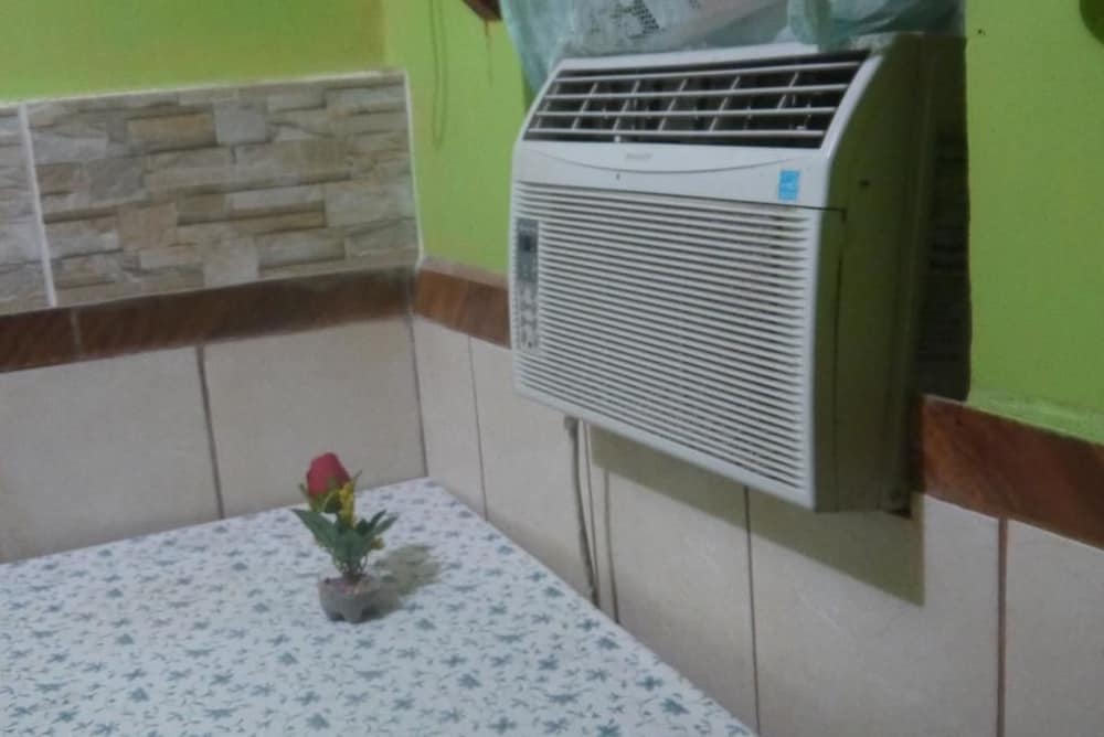 House (2 Bedrooms) photo 2