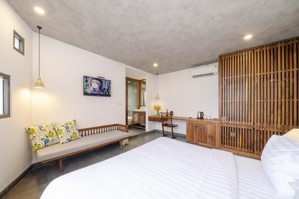 Suite With River View photo 3