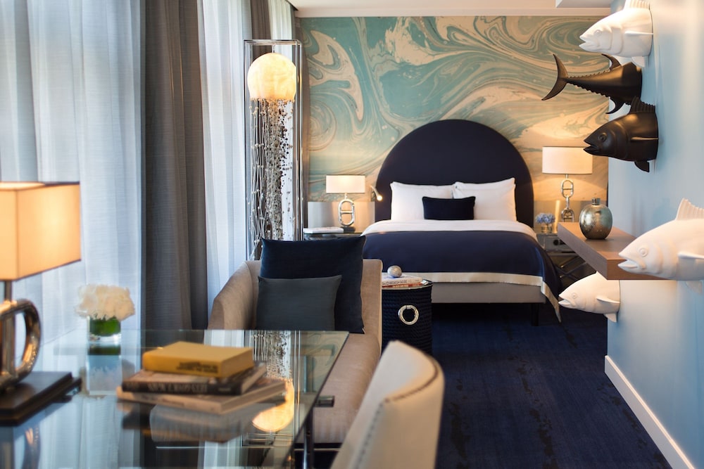 Suite, 2 Bedrooms, City View - Photo 9