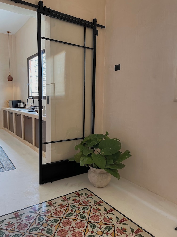 Apartment photo 3