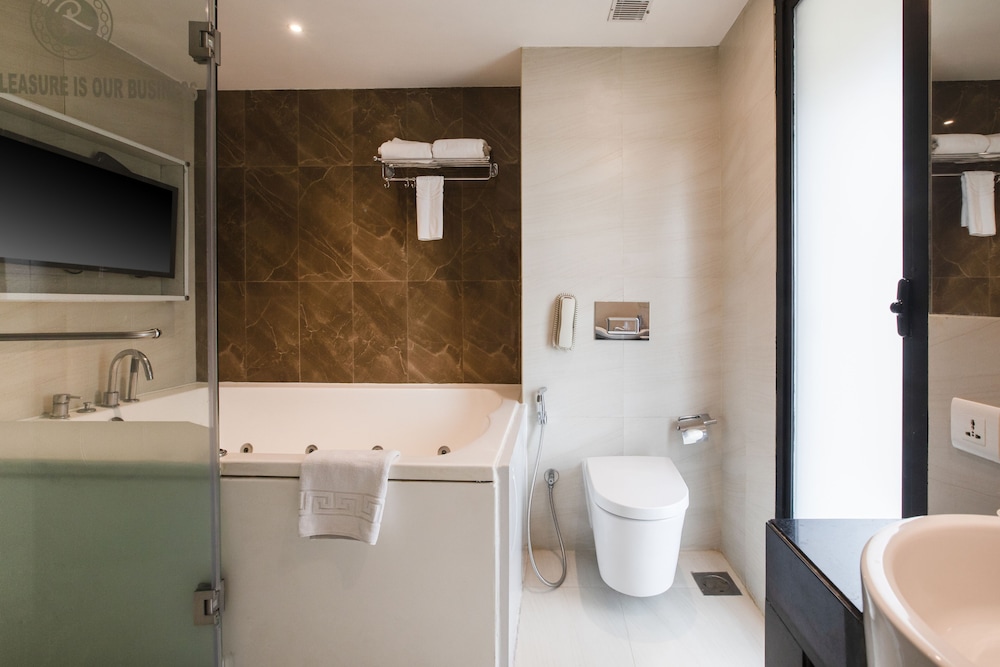 Club Residence photo 3