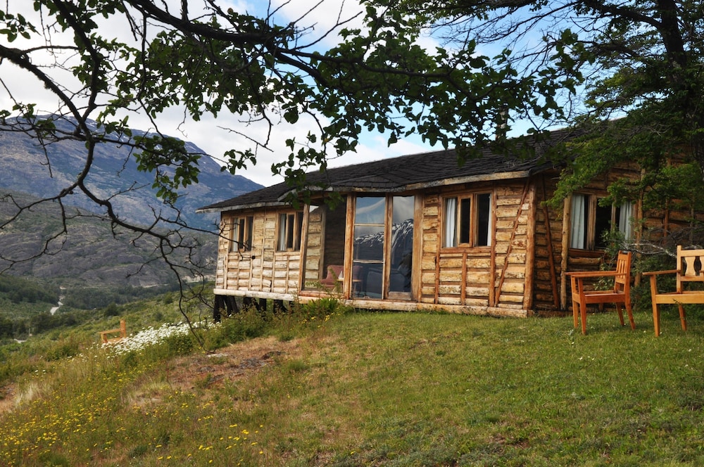 Family Cabin, 3 Bedrooms, 3 Bathrooms, Lake View photo 3