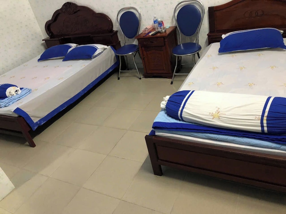Basic Triple Room
