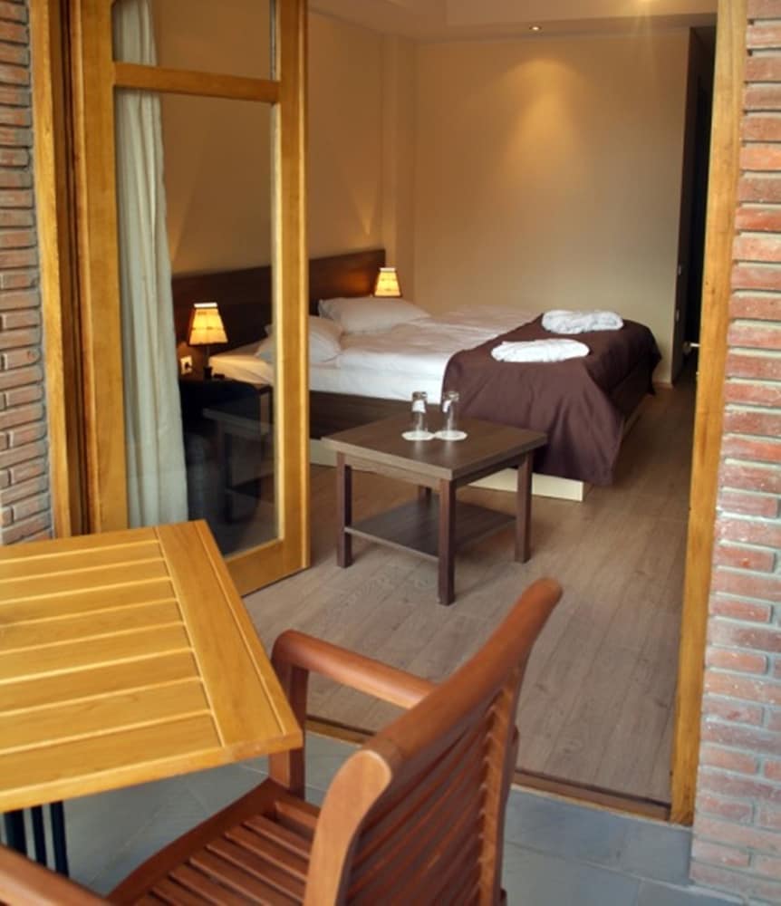 Comfort Double or Twin Room, Balcony photo 2