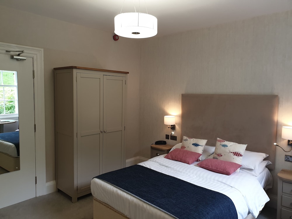 Economy Double Room, 1 Double Bed - Photo 2